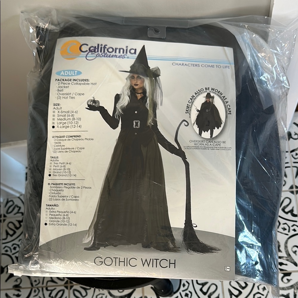 California Costumes Gothic Witch a
Adult lx Costume - Black new